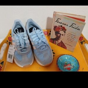 Adidas Women's Light Blue Sneakers